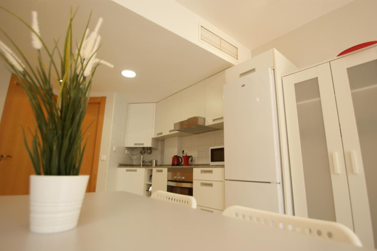 Apartamento En Vera A 300 M De La Playa, Con Patio Y Salida Directa A Calle Luaran gambar