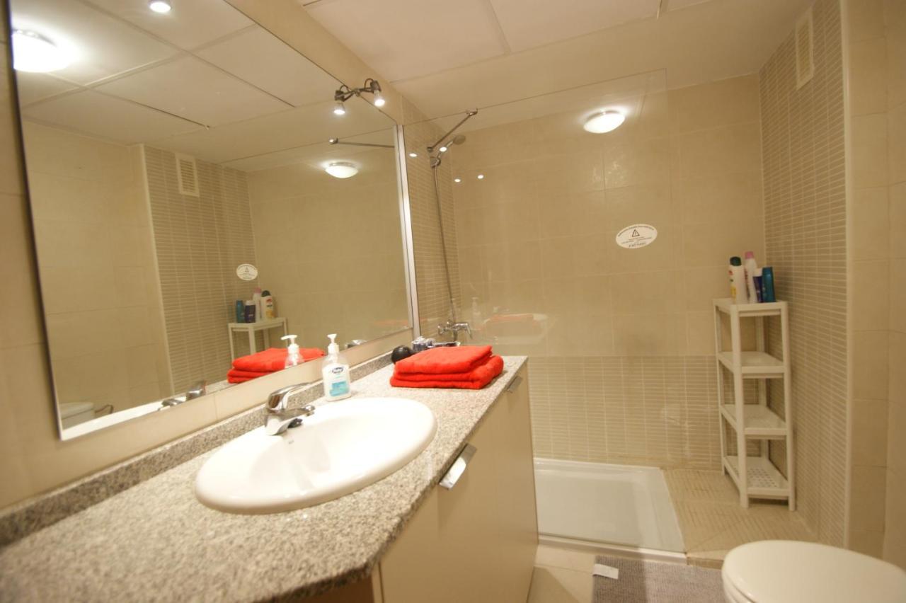 Apartamento En Vera A 300 M De La Playa, Con Patio Y Salida Directa A Calle Luaran gambar